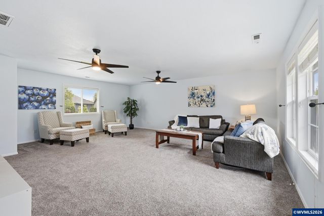 879 SE Bayshore Cir, Corvallis, OR 97333