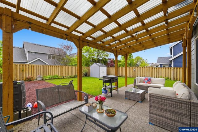 879 SE Bayshore Cir, Corvallis, OR 97333