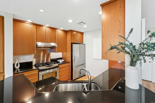 6940 Worchester Place, San Diego, CA 92126