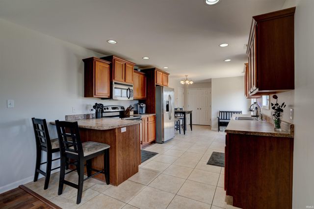 9633 Blyth Drive, Evansville, IN 47725