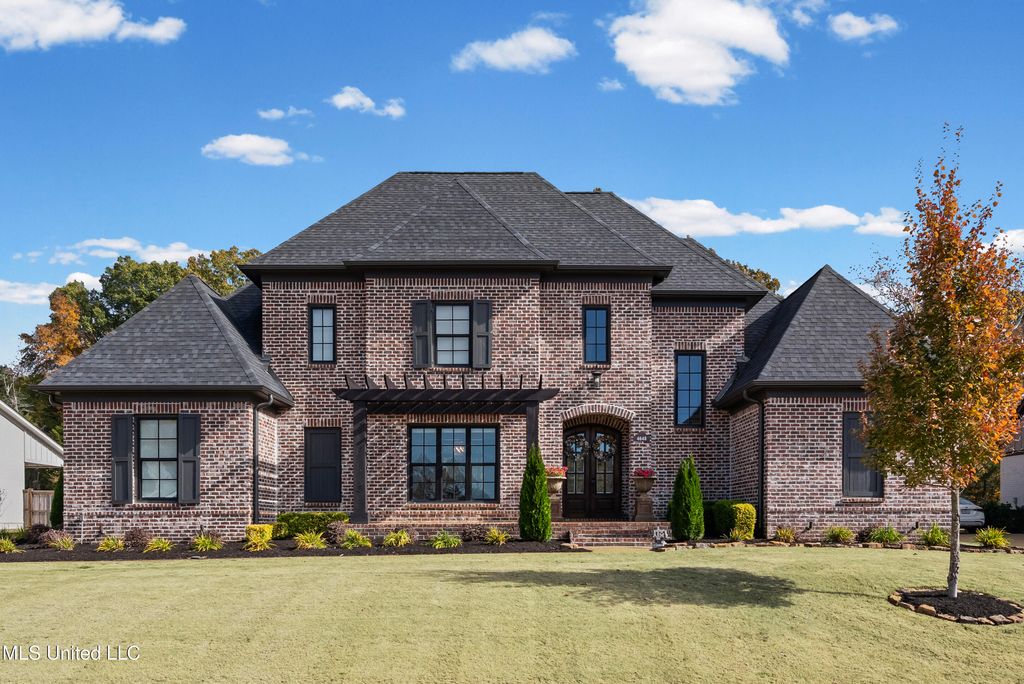 4648 Parish Row, Olive Branch, MS 38654