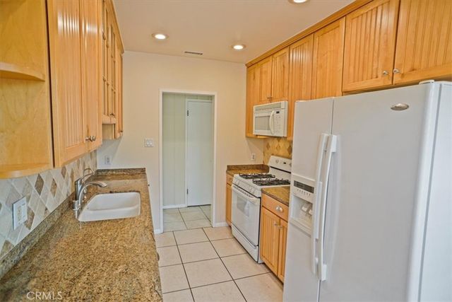 10436 LA TUNA CANYON Road, Sun Valley, CA 91352