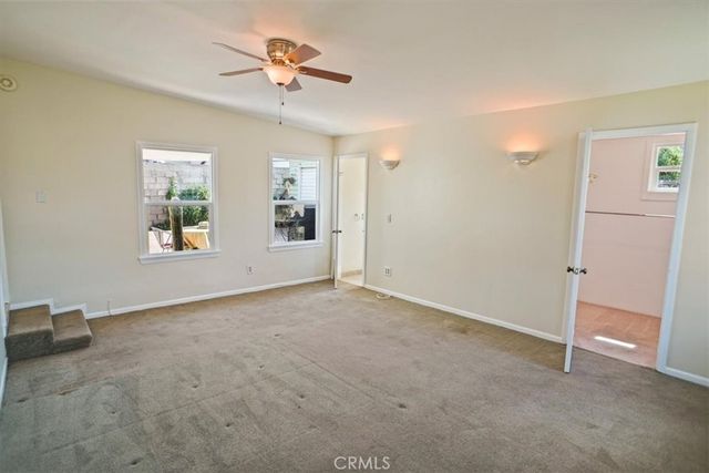 10436 LA TUNA CANYON Road, Sun Valley, CA 91352