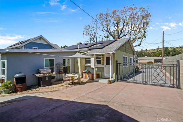 10436 LA TUNA CANYON Road, Sun Valley, CA 91352