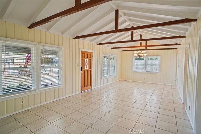 10436 LA TUNA CANYON Road, Sun Valley, CA 91352