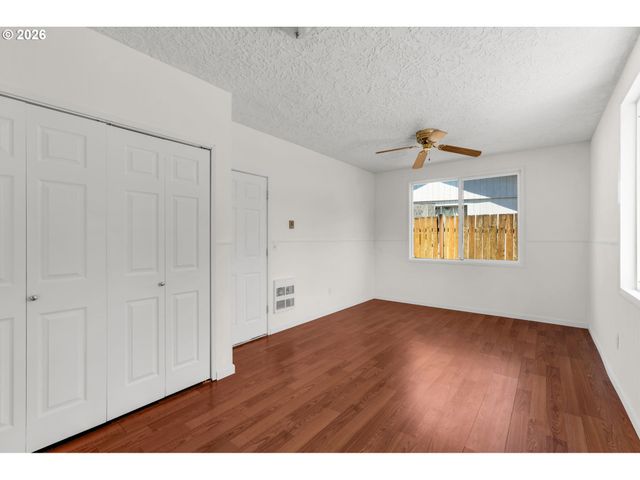 9009 Ne 22ND Cir, Vancouver, WA 98664