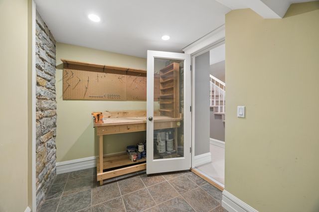 672 Summit Avenue 102, Saint Paul, MN 55105