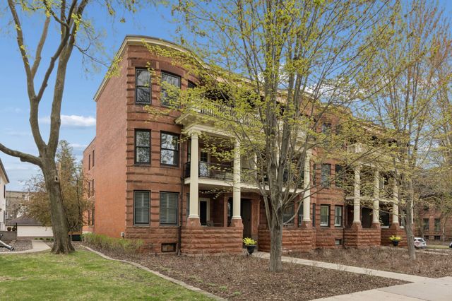 672 Summit Avenue 102, Saint Paul, MN 55105