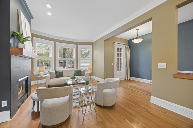 672 Summit Avenue 102, Saint Paul, MN 55105