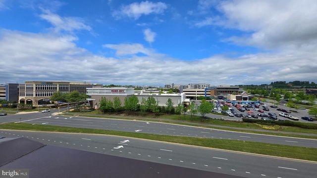 44768 TIVERTON SQ, Ashburn, VA 20147
