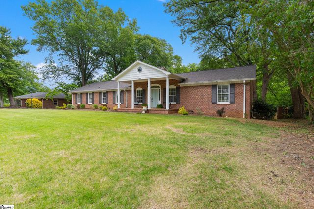 364 Pimlico Road, Greenville, SC 29607