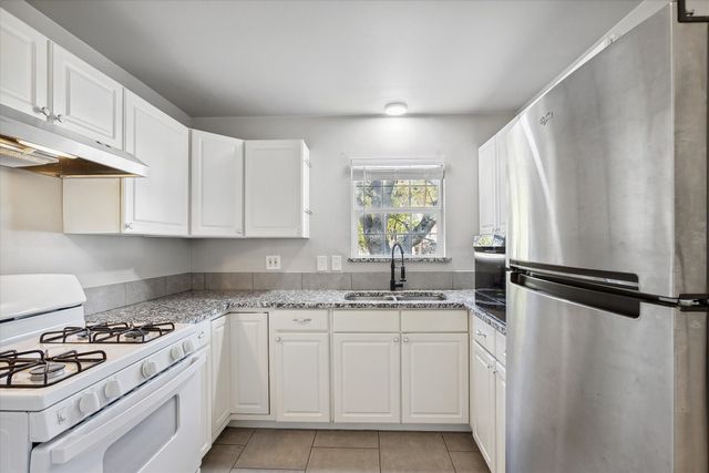 306 N Walnut Street, Roanoke, TX 76262