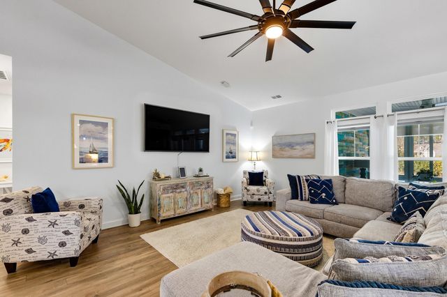 884 Mourning Dove Dr., Myrtle Beach, SC 29577