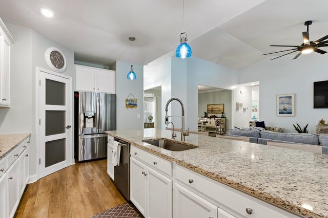 884 Mourning Dove Dr., Myrtle Beach, SC 29577