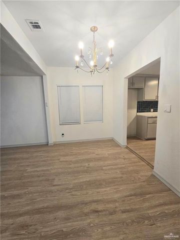 1009 S Nebraska Avenue, San Juan, TX 78589