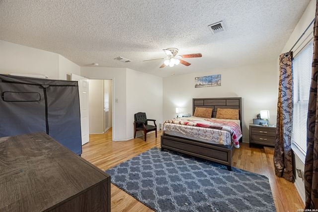 6425 Maverick Oak, San Antonio, TX 78240