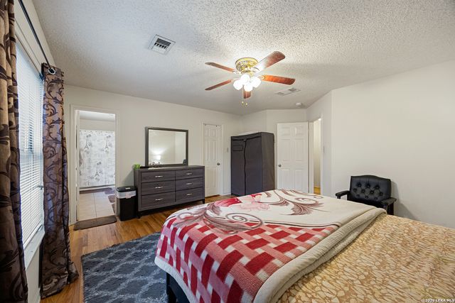 6425 Maverick Oak, San Antonio, TX 78240