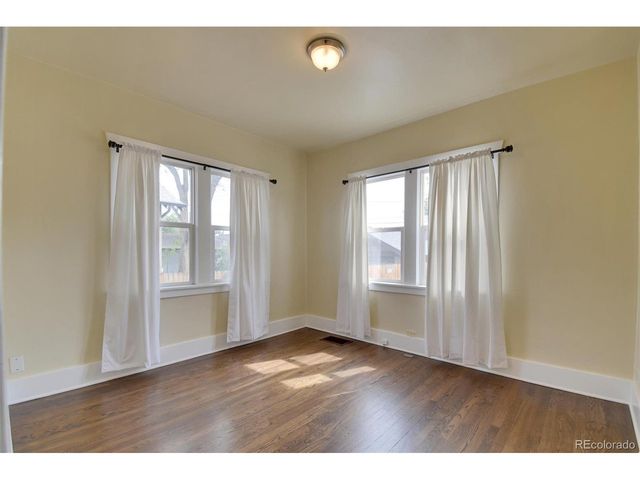 1418 Perry St, Denver, CO 80204