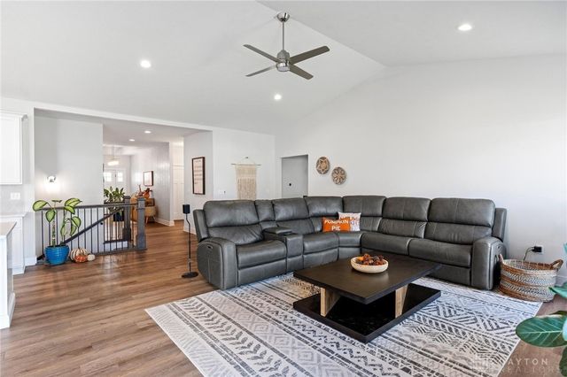 1124 Petrus Court, Clearcreek Twp, OH 45458