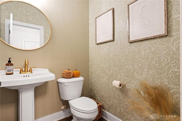 1124 Petrus Court, Clearcreek Twp, OH 45458