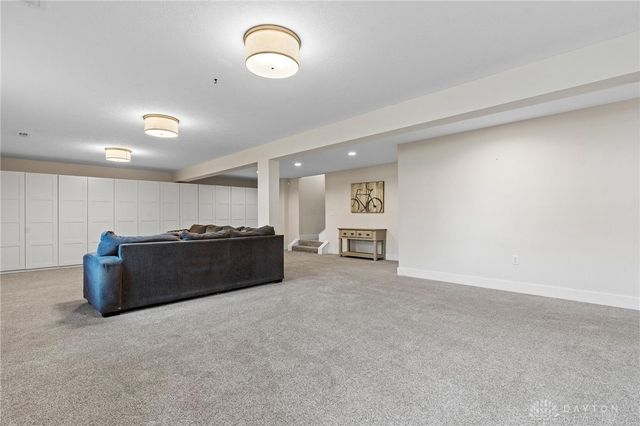 1124 Petrus Court, Clearcreek Twp, OH 45458