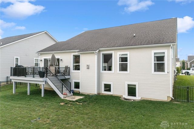 1124 Petrus Court, Clearcreek Twp, OH 45458