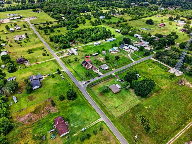 390 County Road 4871, Dayton, TX 77535