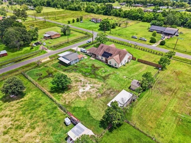 390 County Road 4871, Dayton, TX 77535