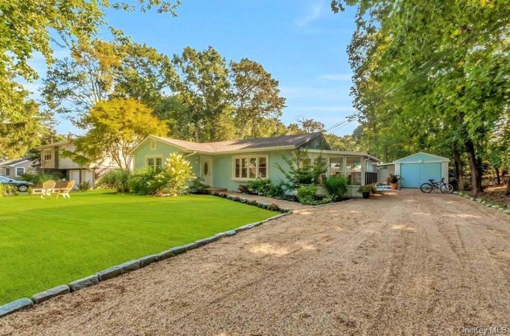 430 Grove Road, Southold, NY 11971