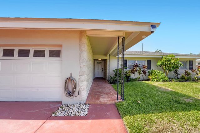 13931 DOMINICA DRIVE, Seminole, FL 33776