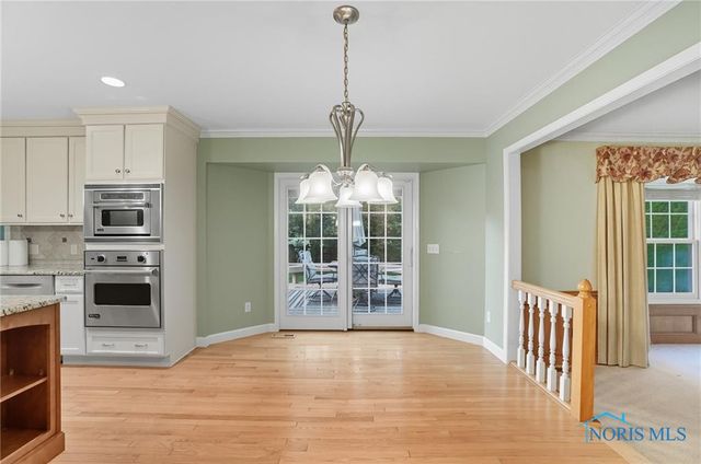 8435 Willow Glen, Holland, OH 43528