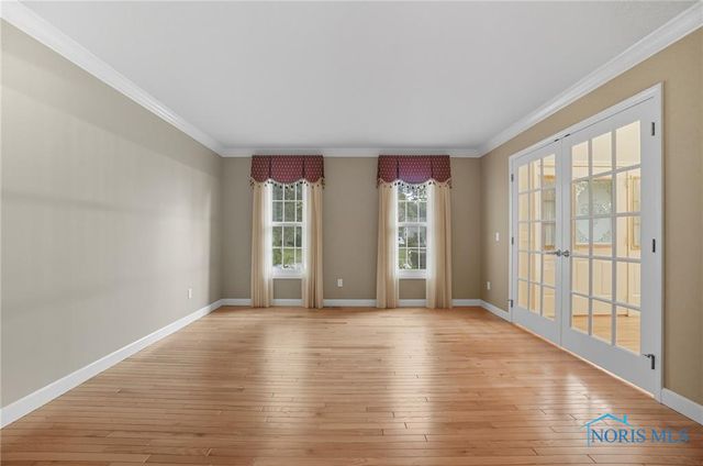 8435 Willow Glen, Holland, OH 43528