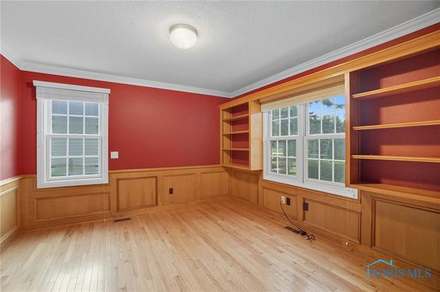 8435 Willow Glen, Holland, OH 43528