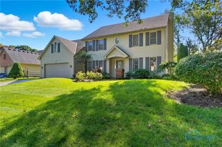 8435 Willow Glen, Holland, OH 43528