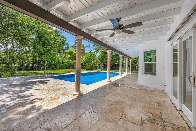 13840 SW 74th Avenue, Palmetto Bay, FL 33158