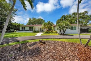13840 SW 74th Avenue, Palmetto Bay, FL 33158