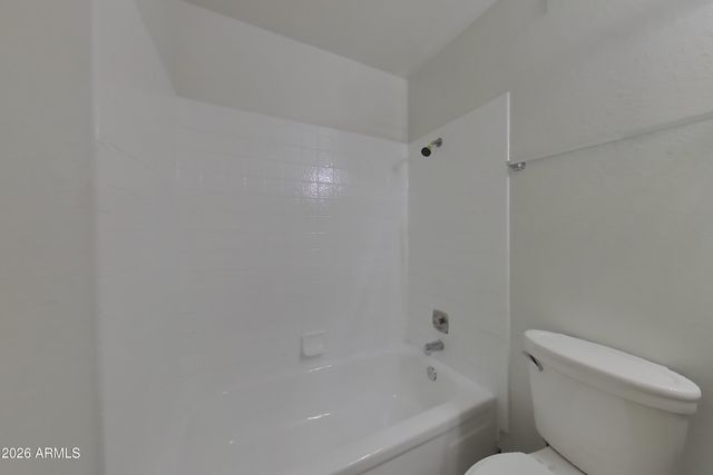 2210 W MOHAWK Lane, Phoenix, AZ 85027