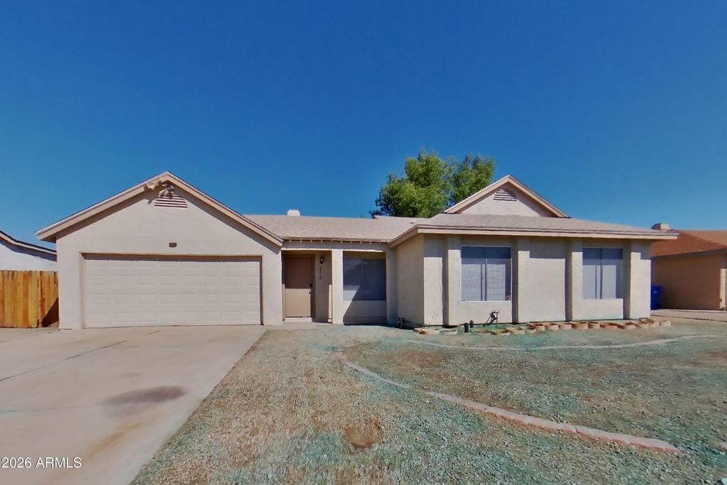2210 W MOHAWK Lane, Phoenix, AZ 85027