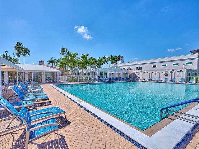 6193 Pointe Regal Circle 306, Delray Beach, FL 33484