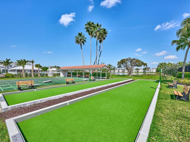 6193 Pointe Regal Circle 306, Delray Beach, FL 33484