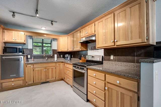 454 Davis Drive, Kingston, TN 37763