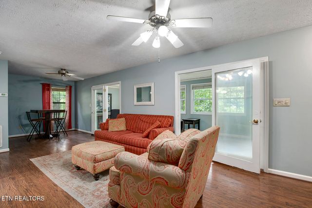 454 Davis Drive, Kingston, TN 37763
