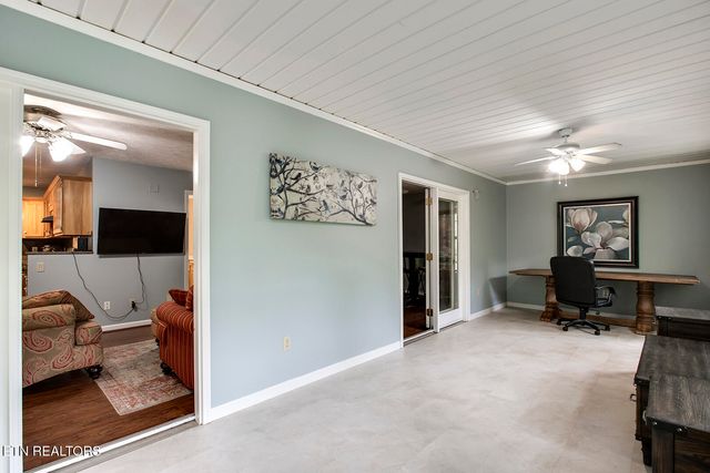 454 Davis Drive, Kingston, TN 37763