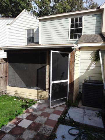 13870 STONE MILL WAY, Tampa, FL 33613