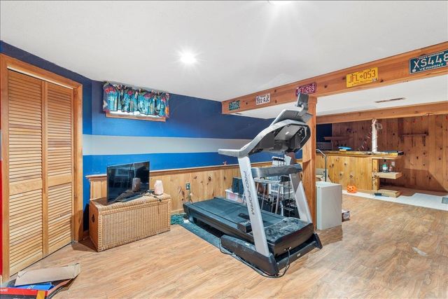32 Countryside Drive, Essex Junction, VT 05452
