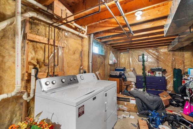 32 Countryside Drive, Essex Junction, VT 05452