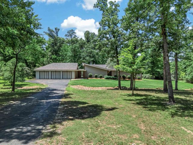 740 Hillburn Rd, Kilgore, TX 75662