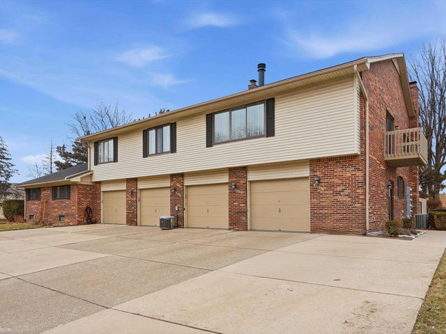 42639 Jeanette Circle, Clinton Twp, MI 48038