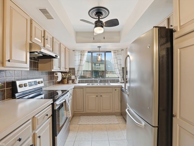 42639 Jeanette Circle, Clinton Twp, MI 48038