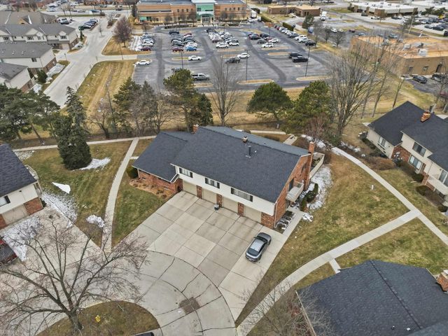 42639 Jeanette Circle, Clinton Twp, MI 48038